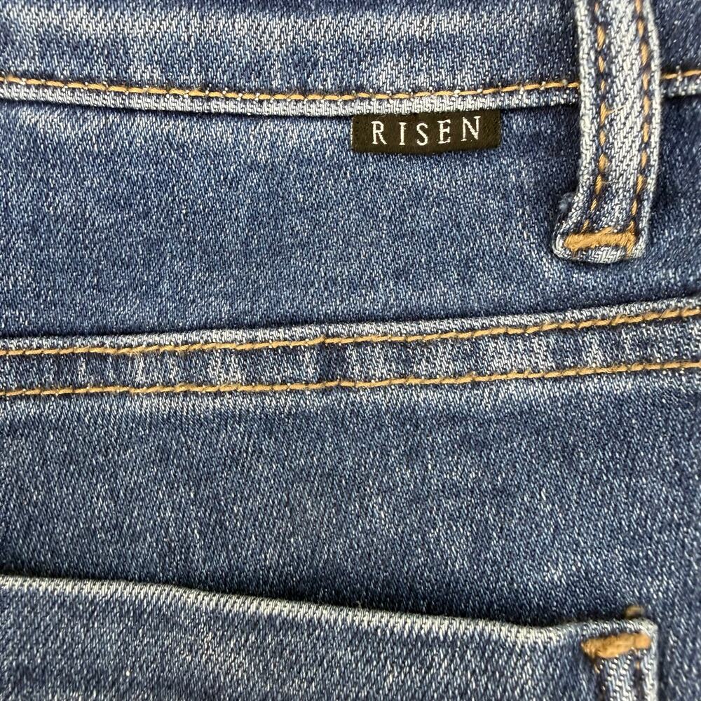Risen Jeans Women's 13/31 Blue Patch Pocket Cargo Jeans EUC - Picture 5 of 14
